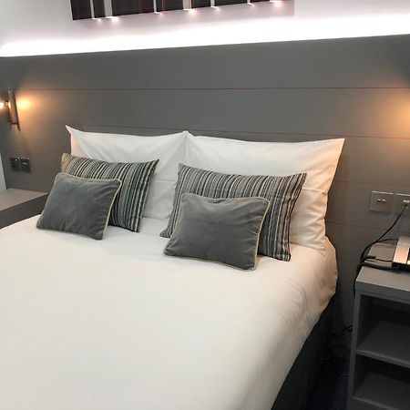 Ilford Hotel Goodmayes Экстерьер фото